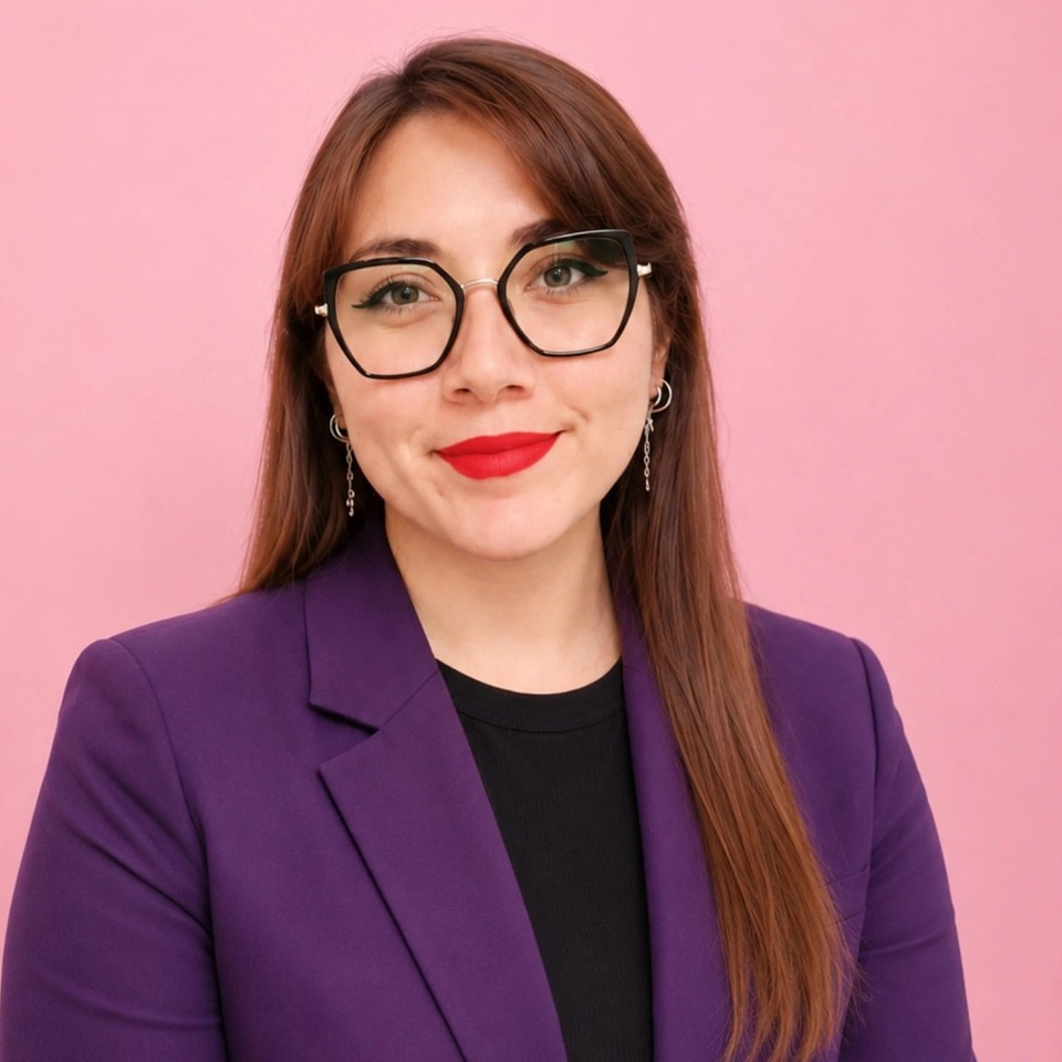Retrato profesional de Ayleen Bertini